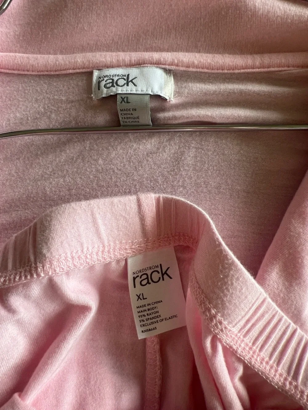 Women's Pink Short Pajama Set with Heart Pocket - Picture 2 of 4